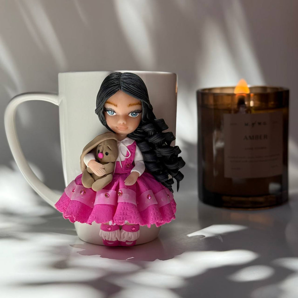 Detailed Face Doll Mug