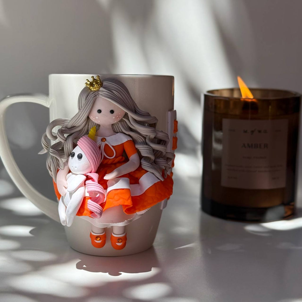 Minimal Face Doll Mug